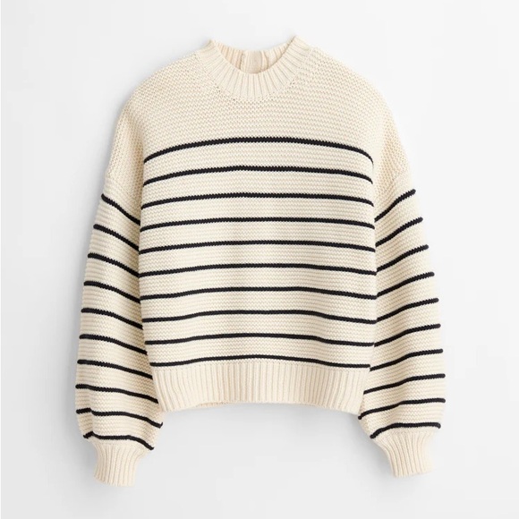 Alex Mill Sweaters - Alex Mill Button-Back Crewneck Sweater in Stripe